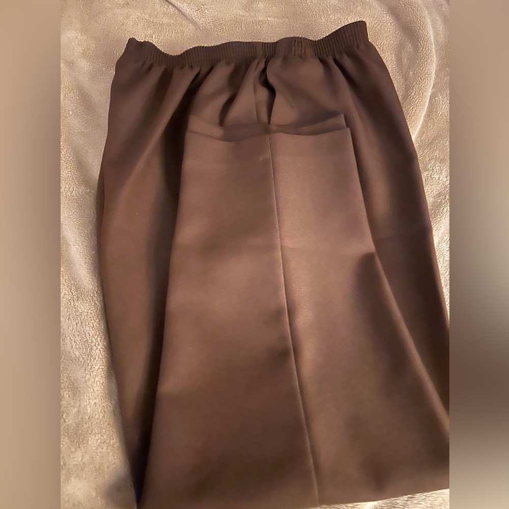 Women’s elastic waist pants